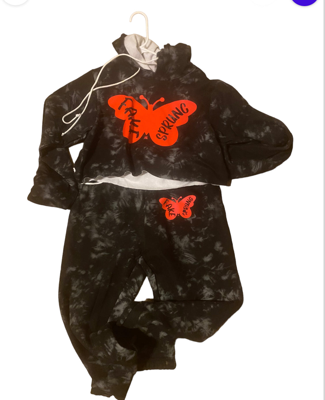 Fake sprung female jogger set