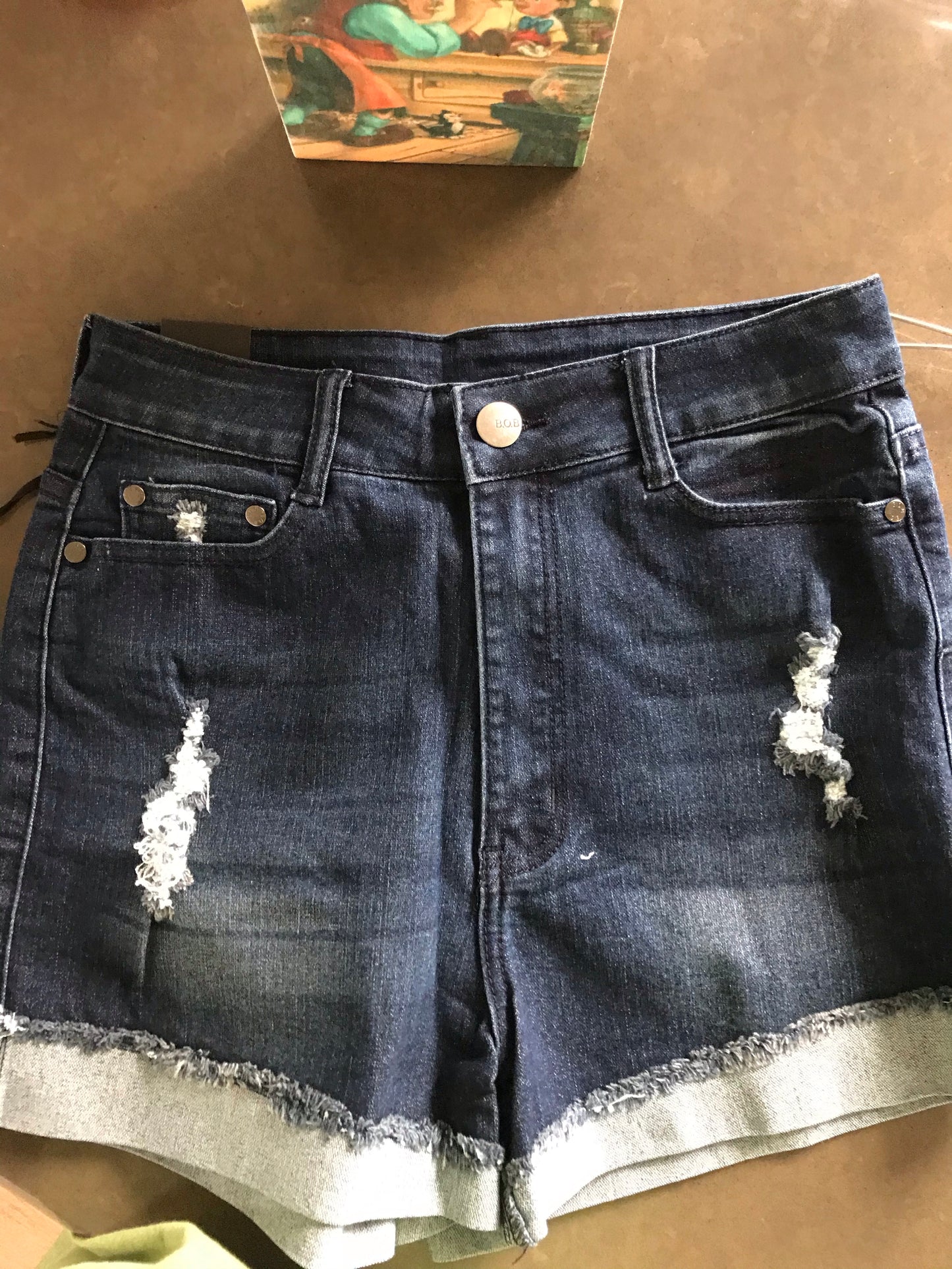 Demi ladies shorts
