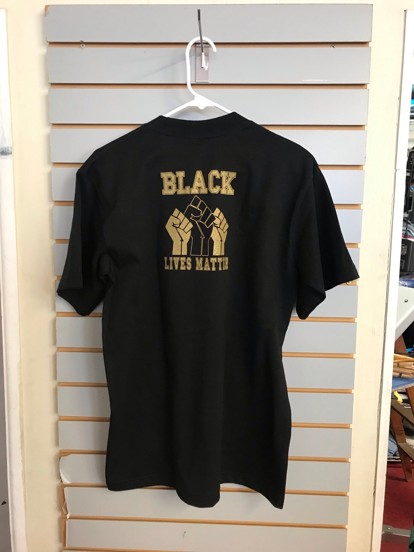 Black t-shirt