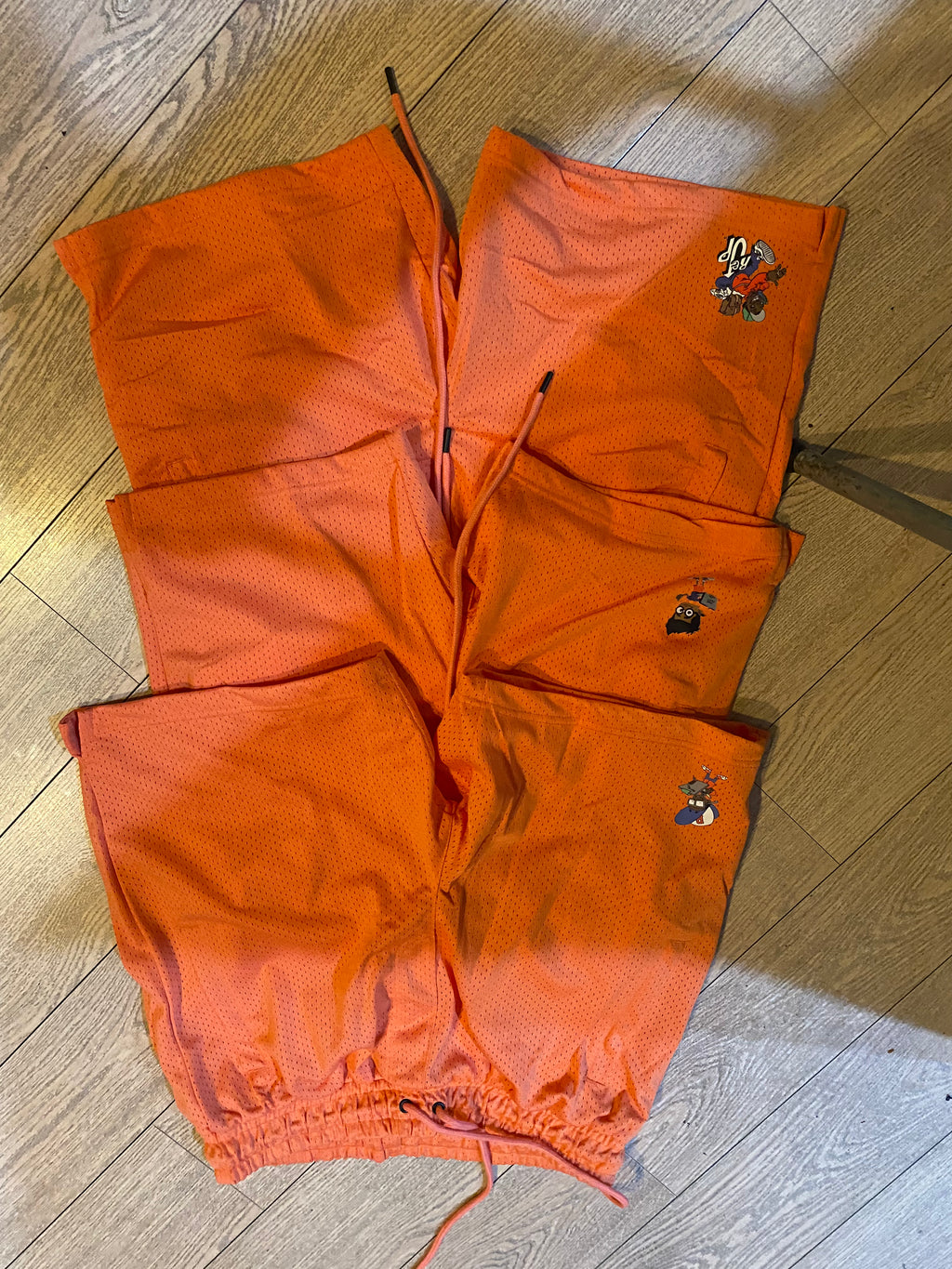 Men American Relatives shorts