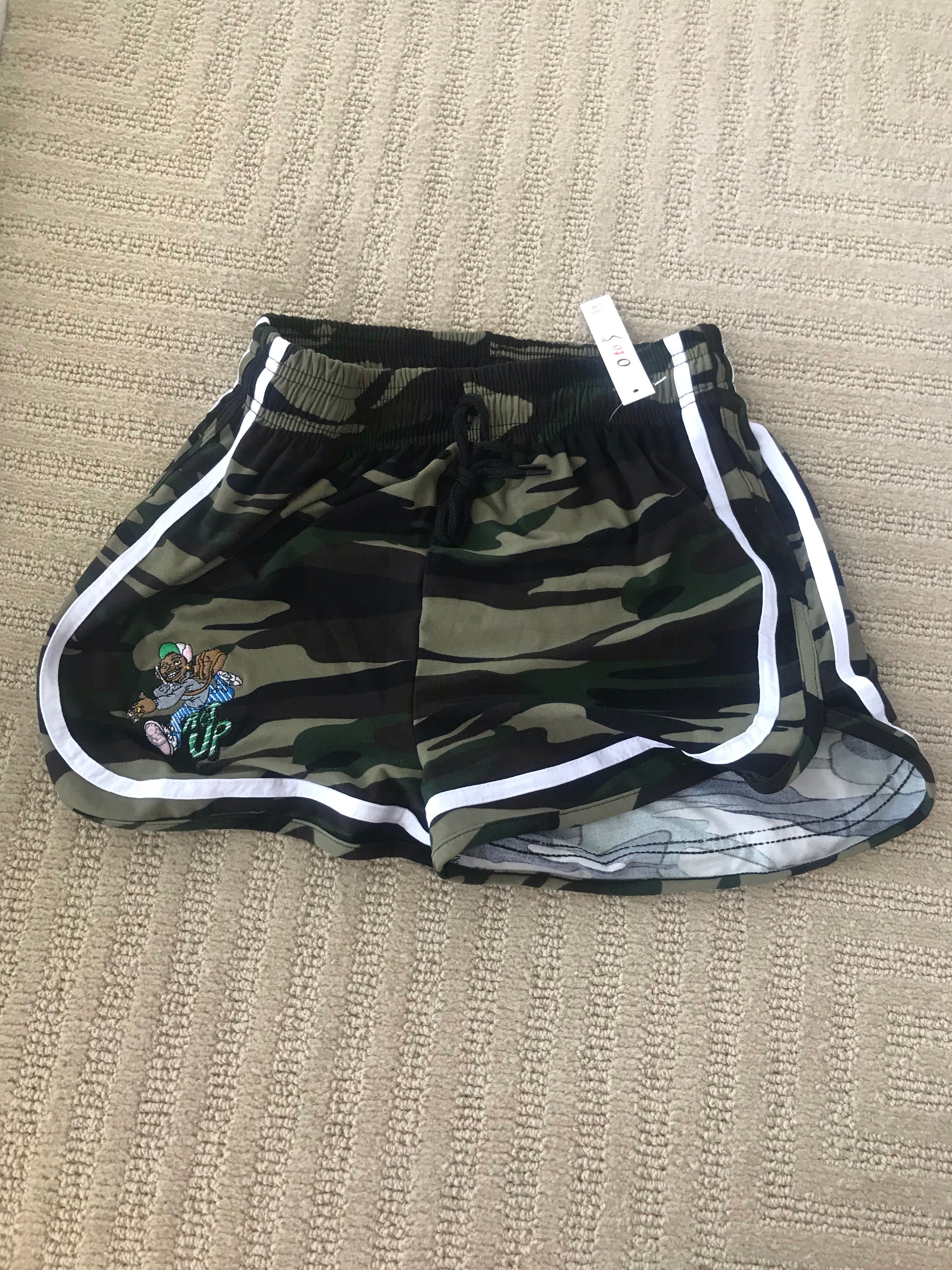 Re’up. Women shorts