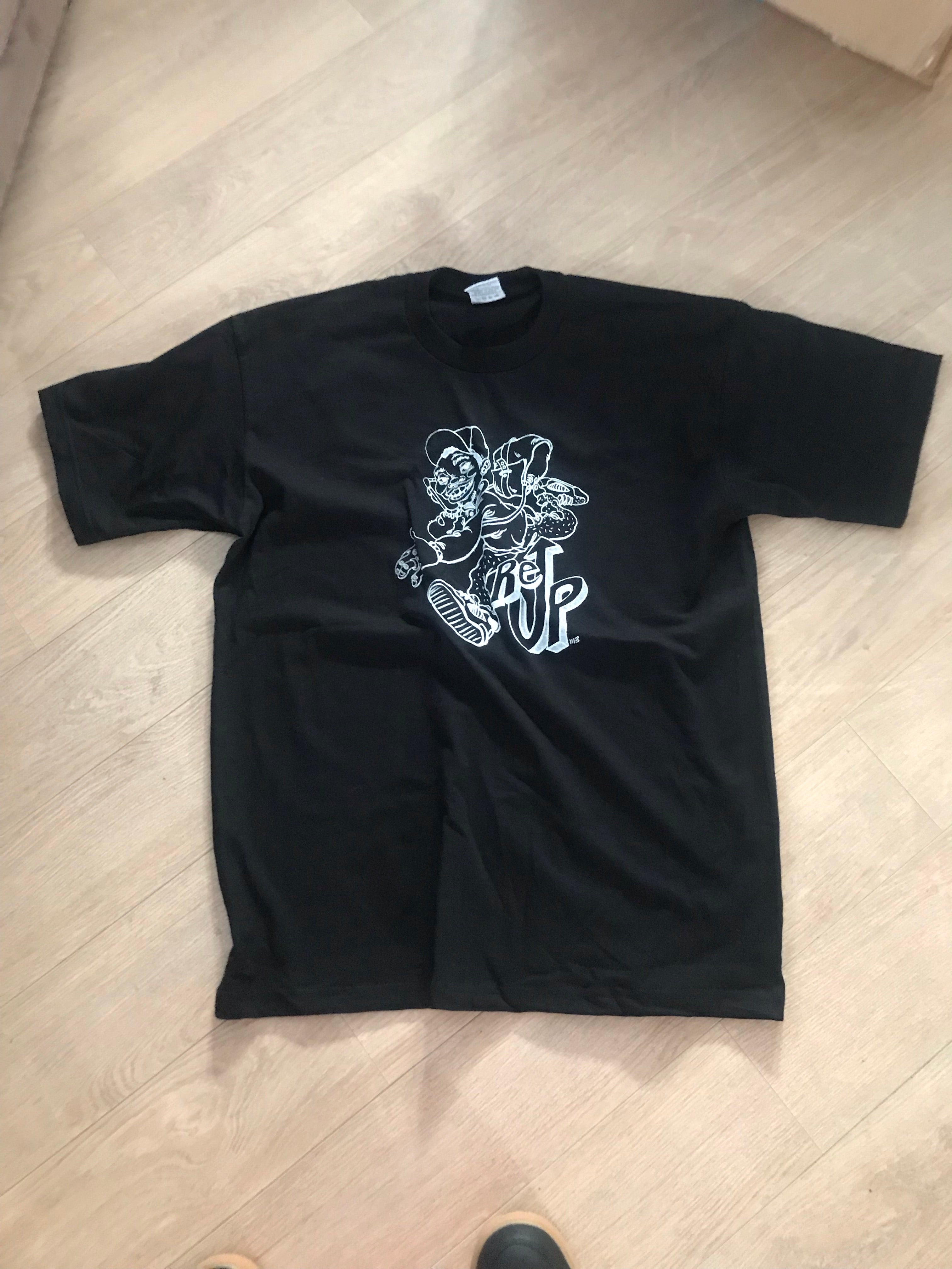 custom re’up tee